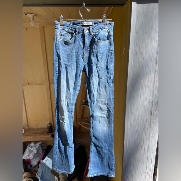 Stretchy boot leg jeans - Picture 3 of 4